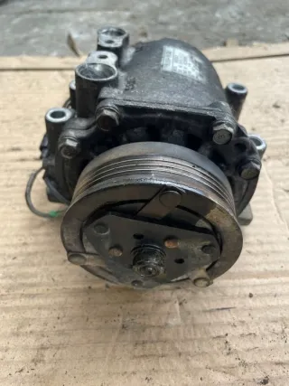 95200-86GA0 Компрессор кондиционера Subaru Justy 2 Арт e12315028, вид 3