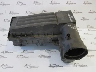 BV61-9C679-CA AV61-9600-BF 70546473 Корпус воздушного фильтра Audi A3 8P Арт e12284389, вид 1