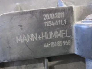 BV61-9C679-CA AV61-9600-BF 70546473 Корпус воздушного фильтра Audi A3 8P Арт e12284389, вид 6