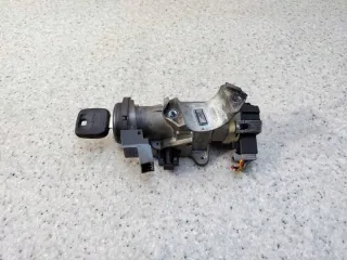 8626327 AOP37679 Замок зажигания Volvo V70 2 Арт e12280797, вид 1