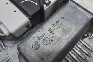 3C9959703 Моторчик стеклоподъемника Volkswagen Passat B6 Арт e12278161, вид 3