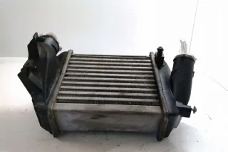 8E0145805P Интеркулер Audi A4 B7 Арт e12269776, вид 2