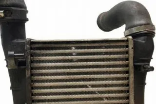 8E0145805A Интеркулер Audi A4 B7 Арт e12269764, вид 1