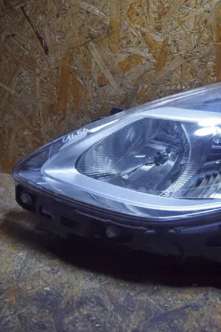 C1656 8200775825 Фара левая Renault Clio 3 Арт e12261814, вид 3
