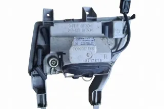 B30D51680 Фара противотуманная правая Mazda 626 GF Арт e12257793, вид 3