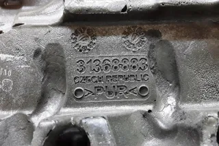 31368883 Декоративная крышка двигателя Volvo V60 1 Арт e12253586, вид 3