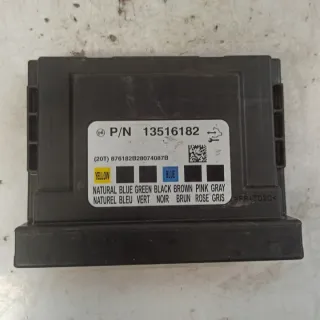 13516182 Блок предохранителей Opel Astra J Арт e12252334, вид 1