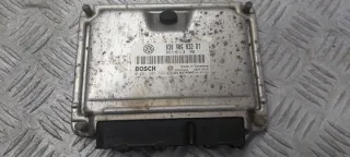 030906032 Блок управления двигателем Volkswagen Polo 3 Арт e12245727, вид 2