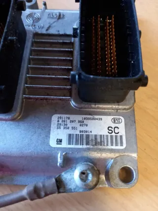 0261207960 Блок управления двигателем Opel Corsa C Арт e12243728, вид 2