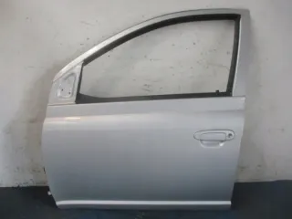 SREBRNE199 Дверь передняя левая Toyota Yaris 1 Арт e12243711, вид 1