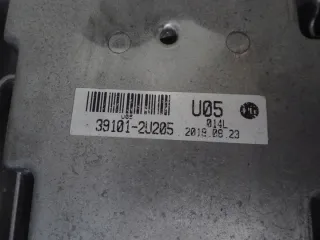 39101-2U205 Блок управления двигателем Kia Ceed 3 Арт e12242268, вид 2