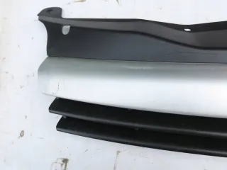 13108463 Решетка радиатора Opel Astra H Арт e12239883, вид 2