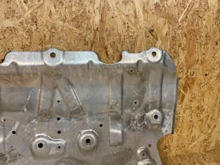 6878580 Декоративная крышка двигателя BMW 3 G20/G21 Арт e12236414, вид 10
