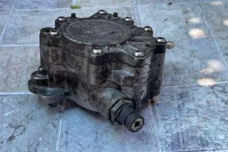 03G145209 Насос вакуумный Audi A4 B7 Арт e12223634, вид 1