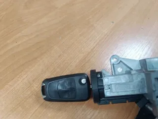 N0501882 N0501881 2421430 Замок зажигания Opel Astra H Арт e12223039, вид 3