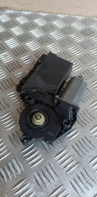 8E1959802B Моторчик стеклоподъемника Audi A4 B6 Арт e12217437, вид 3