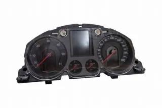 3C0920871E Щиток приборов (приборная панель) Volkswagen Passat B7 Арт e12215556, вид 2