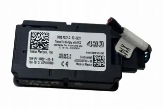 103460100B Блок управления (другие) Tesla model X Арт e12212201, вид 3