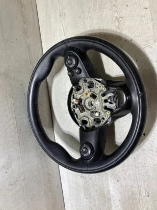 6874599 Руль MINI CLUBMAN F54 Арт e12207132, вид 1