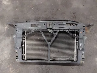 3M5H-8C607-XE 1137328366 Передняя панель крепления облицовки (телевизор) Mazda 3 BK Арт e12206987, вид 1