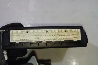 954001D611 Блок управления (другие) Kia Carens 3 Арт e12191492, вид 1
