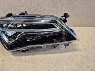 576941008D Фара правая Seat Ateca Арт e12189694, вид 3