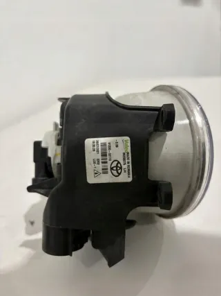 81210-02110 81220-02110 Фара противотуманная левая Toyota Yaris 3 Арт e12187311, вид 11