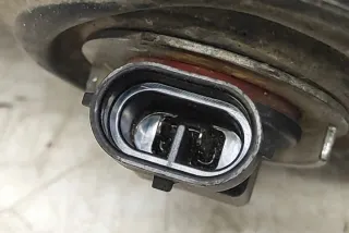 51775550 Фара противотуманная левая Lancia Delta 3 Арт e12187169