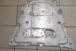 6878068 Декоративная крышка двигателя BMW X5 G05  Арт e12181389, вид 1