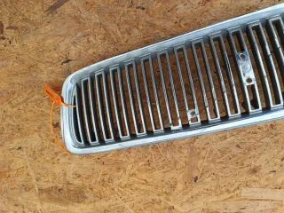 9190385 Решетка радиатора Volvo V70 2 Арт e12168662, вид 6