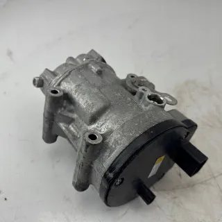 0424000371 Компрессор кондиционера Toyota C-HR Арт e12163569, вид 1