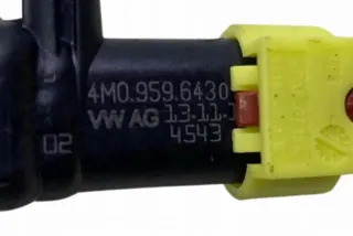 4M0959643011 Датчик удара Audi A4 B8 Арт e12148367, вид 2