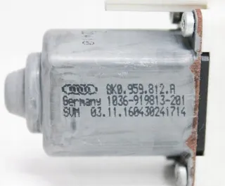 8K0959812A Моторчик стеклоподъемника Audi A4 B9 Арт e12133939, вид 4