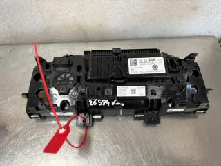 2G0920320A Щиток приборов (приборная панель) Volkswagen Polo 6 Арт e12130966, вид 6