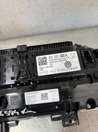2G0920320A Щиток приборов (приборная панель) Volkswagen Polo 6 Арт e12130966, вид 8