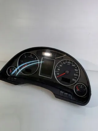8E0920932 Щиток приборов (приборная панель) Audi A4 B7 Арт e12129243, вид 1