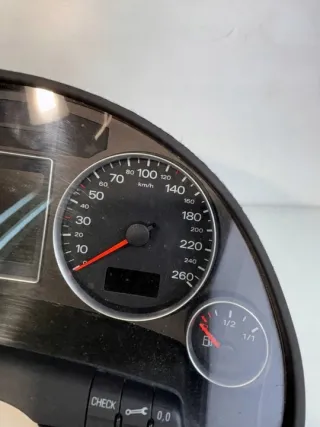 8E0920932 Щиток приборов (приборная панель) Audi A4 B7 Арт e12129243, вид 2