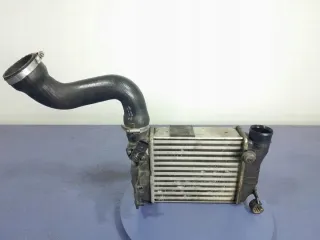 8E0145805N Интеркулер Audi A4 B6 Арт e12125537, вид 1