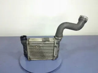 8E0145805N Интеркулер Audi A4 B6 Арт e12125537, вид 2