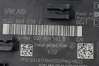 5Q0959592E Блок управления (другие) Skoda Superb 3 Арт e12123862, вид 2