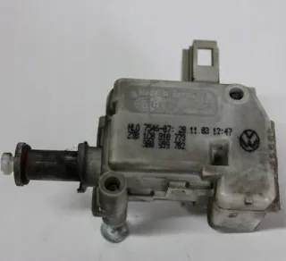 380959782 Блок управления (другие) Seat Leon 1 Арт e12123682, вид 4