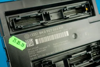 8K0907064KP 8K0907064KR Блок предохранителей Audi A4 B8 Арт e12100443, вид 3