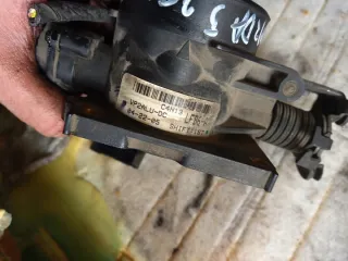 IS7U9E927CB 988F9B989 IS7U-9E927-CB Моновпрыск Mazda 5 1 Арт e12098583, вид 3
