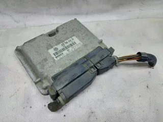 038906018GR Блок управления двигателем Volkswagen Golf 4 Арт e12094999, вид 2