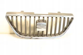 6J0853651 Решетка радиатора Seat Ibiza 4 Арт e12089501, вид 1