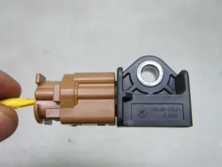 95920-M5100 Датчик удара Kia Soul 3 Арт e12079564, вид 2