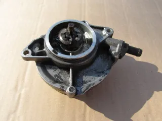 057145100AE Насос вакуумный Audi Q7 4L Арт e12078450, вид 3