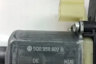 5Q0959802B Моторчик стеклоподъемника Audi A3 8V Арт e12073144, вид 3
