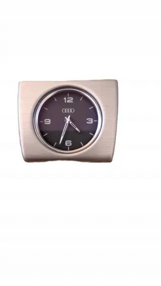 4H0919204H Щиток приборов (приборная панель) Audi A8 D4 (S8) Арт e12069965, вид 1