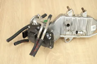 8576473 8576810 Радиатор EGR BMW 5 G30/G31 Арт e12068776, вид 3